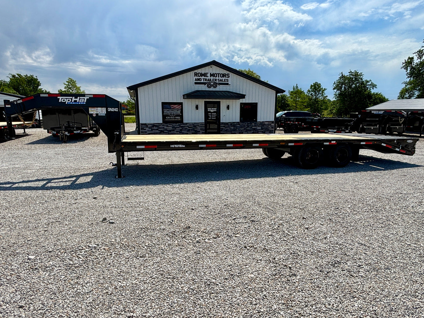 2026 Top Hat 30' 24K Gooseneck Flatbed Trailer