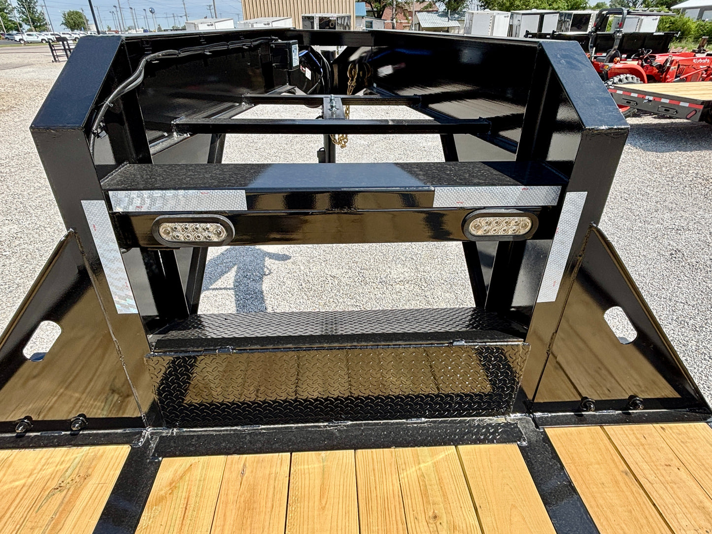 2026 Top Hat 30' 24K Gooseneck Flatbed Trailer