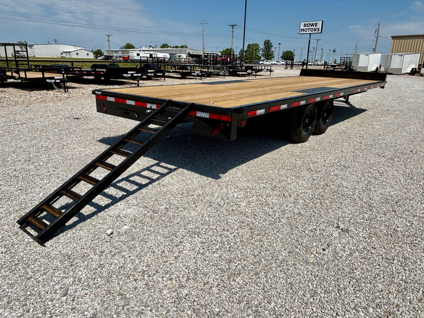 2026 Top Hat 102" x 24' 14K Bumper Pull Deckover Trailer