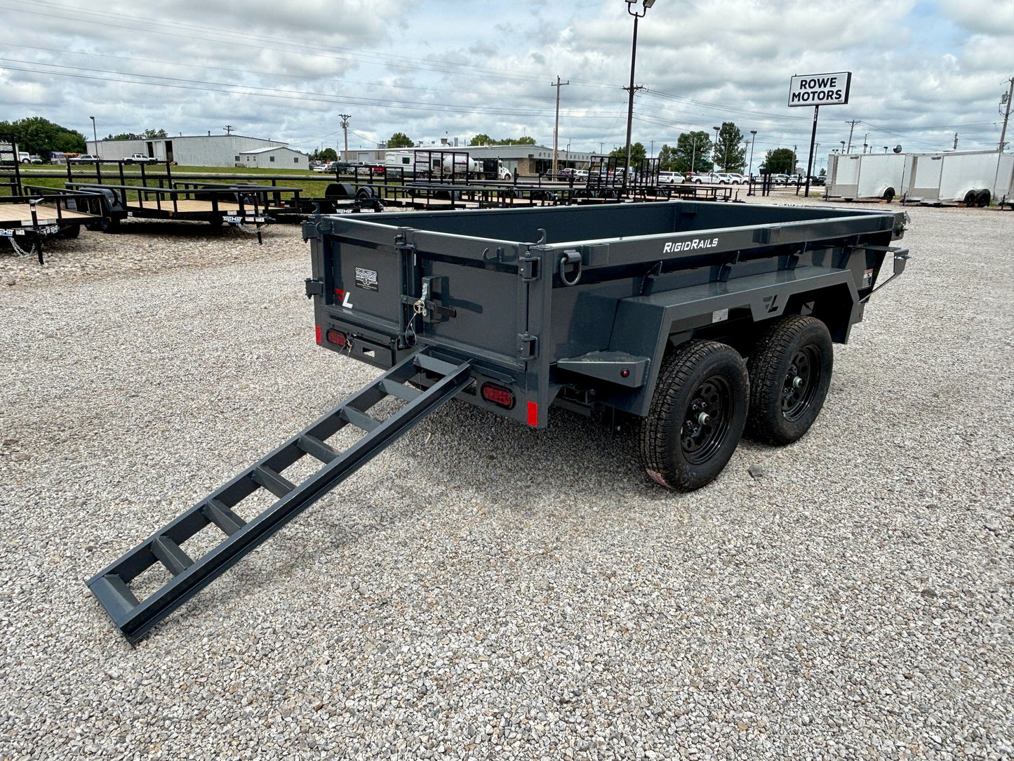 2026 Lamar 5'x 10' 7K Mini Dump Trailer