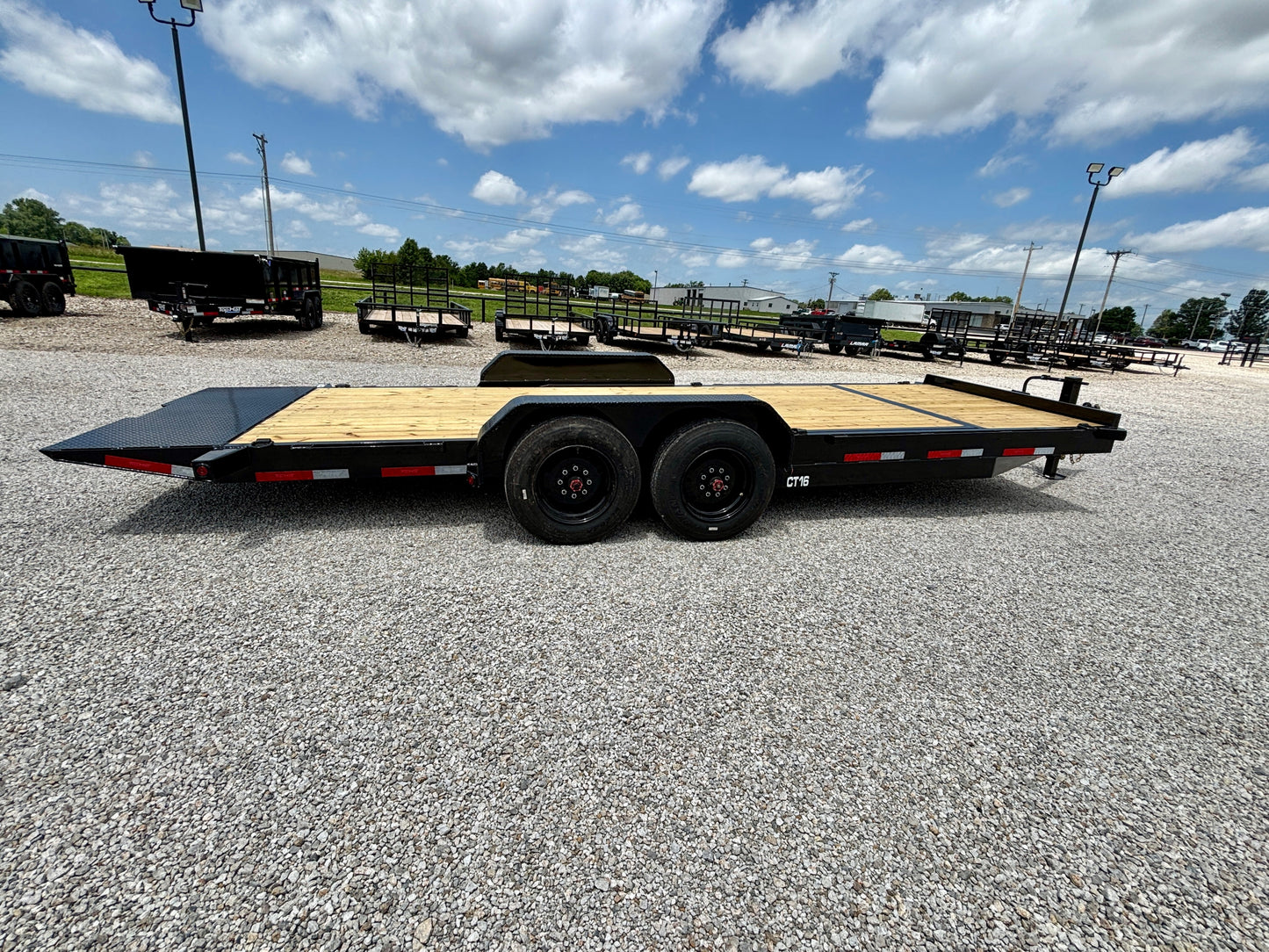 2026 Top Hat 22' 16K Tilt Trailer