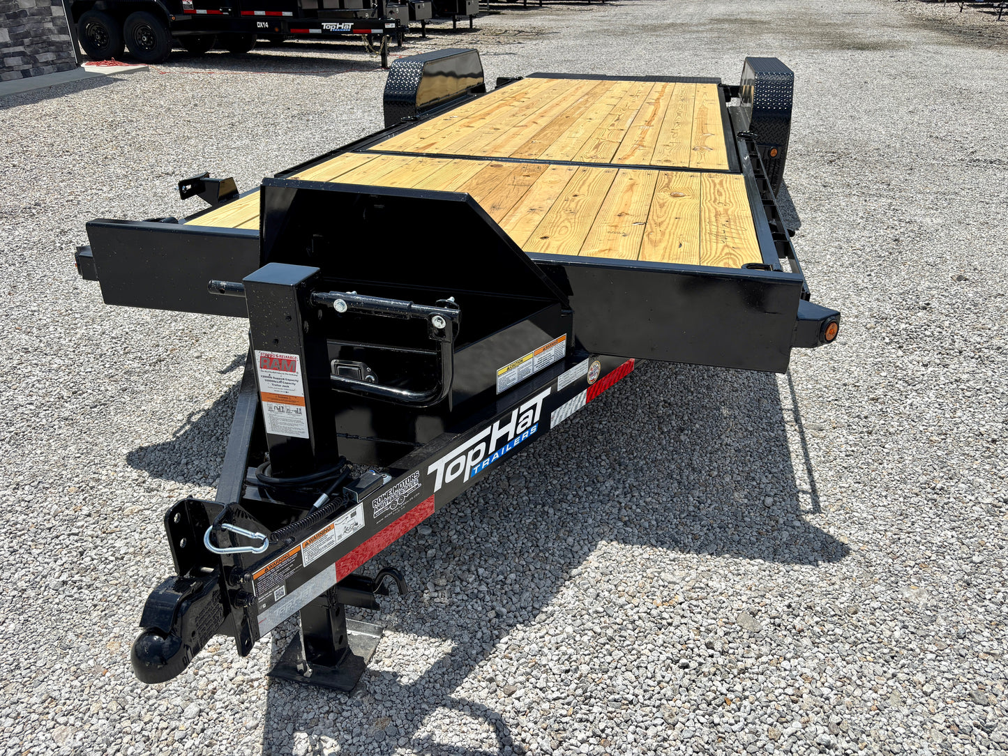 2026 Top Hat 22' 14K Tilt Trailer