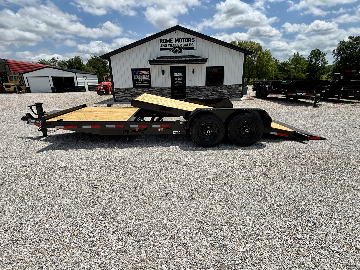 2026 Top Hat 22' 14K Tilt Trailer