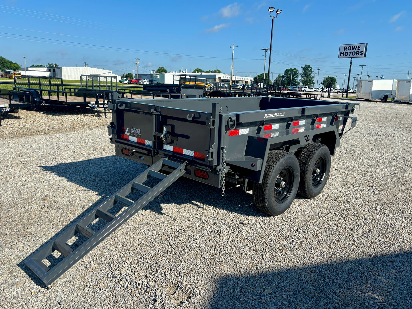 2026 Lamar 5'x 10' 10K Mini Dump Trailer With Spreader Gate