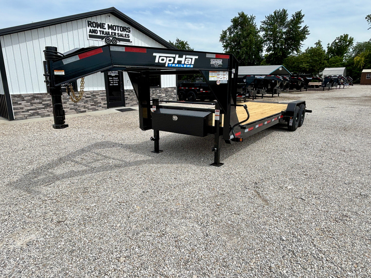 2026 Top Hat 24' 14K Gooseneck Equipment Trailer