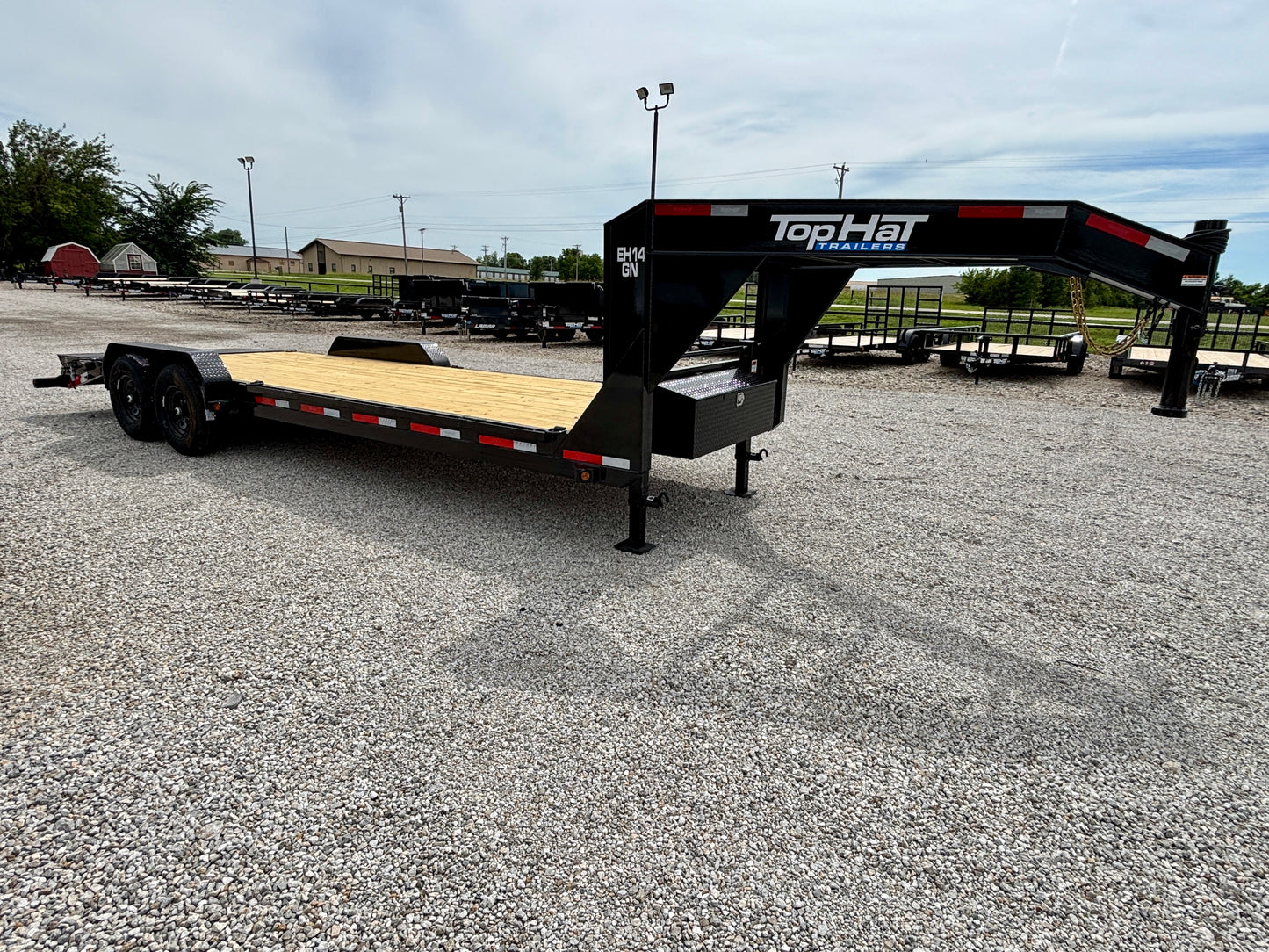 2026 Top Hat 24' 14K Gooseneck Equipment Trailer