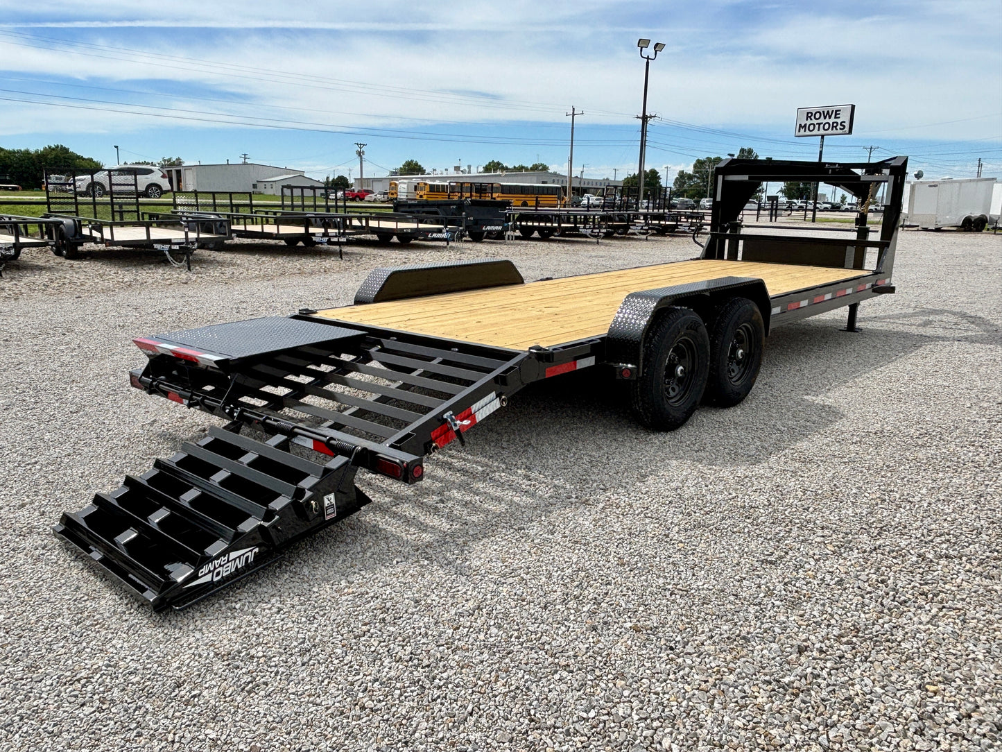 2026 Top Hat 24' 14K Gooseneck Equipment Trailer