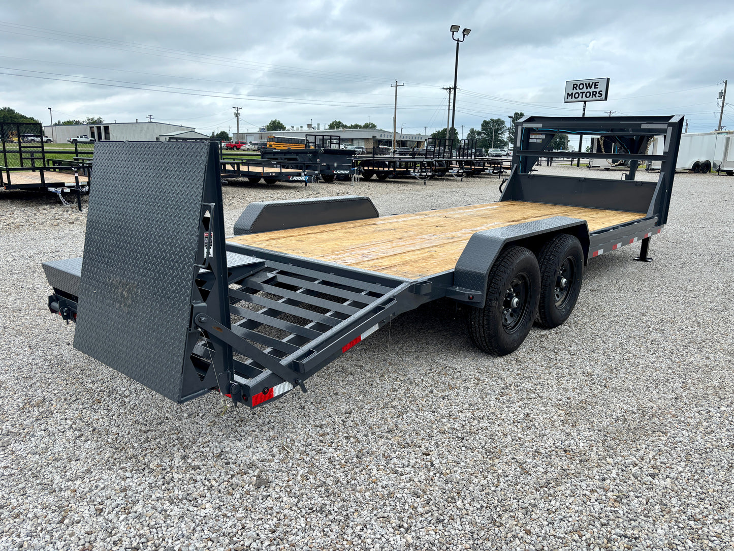 2026 Lamar 22' 14K Gooseneck Equipment Trailer