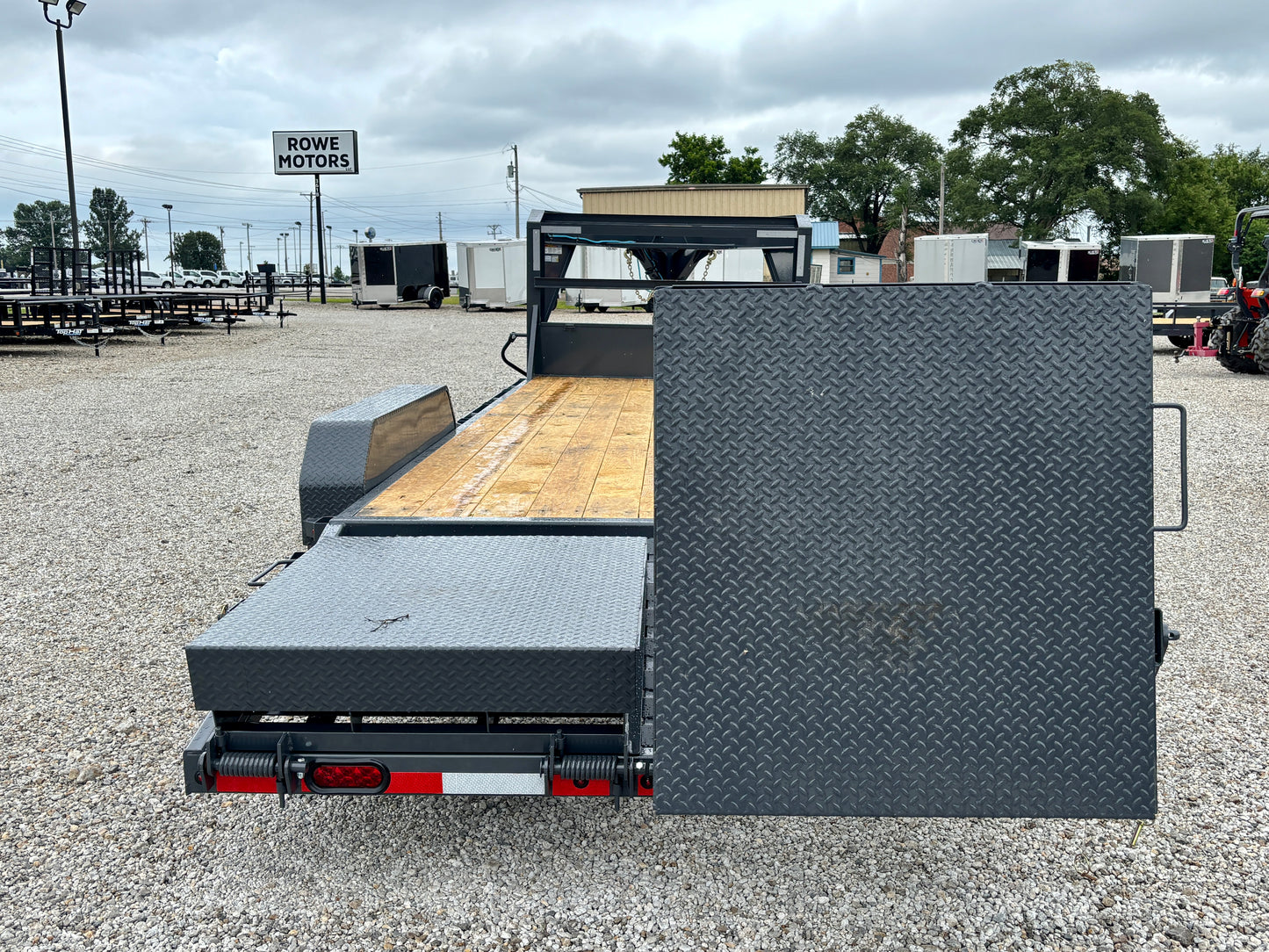 2026 Lamar 22' 14K Gooseneck Equipment Trailer