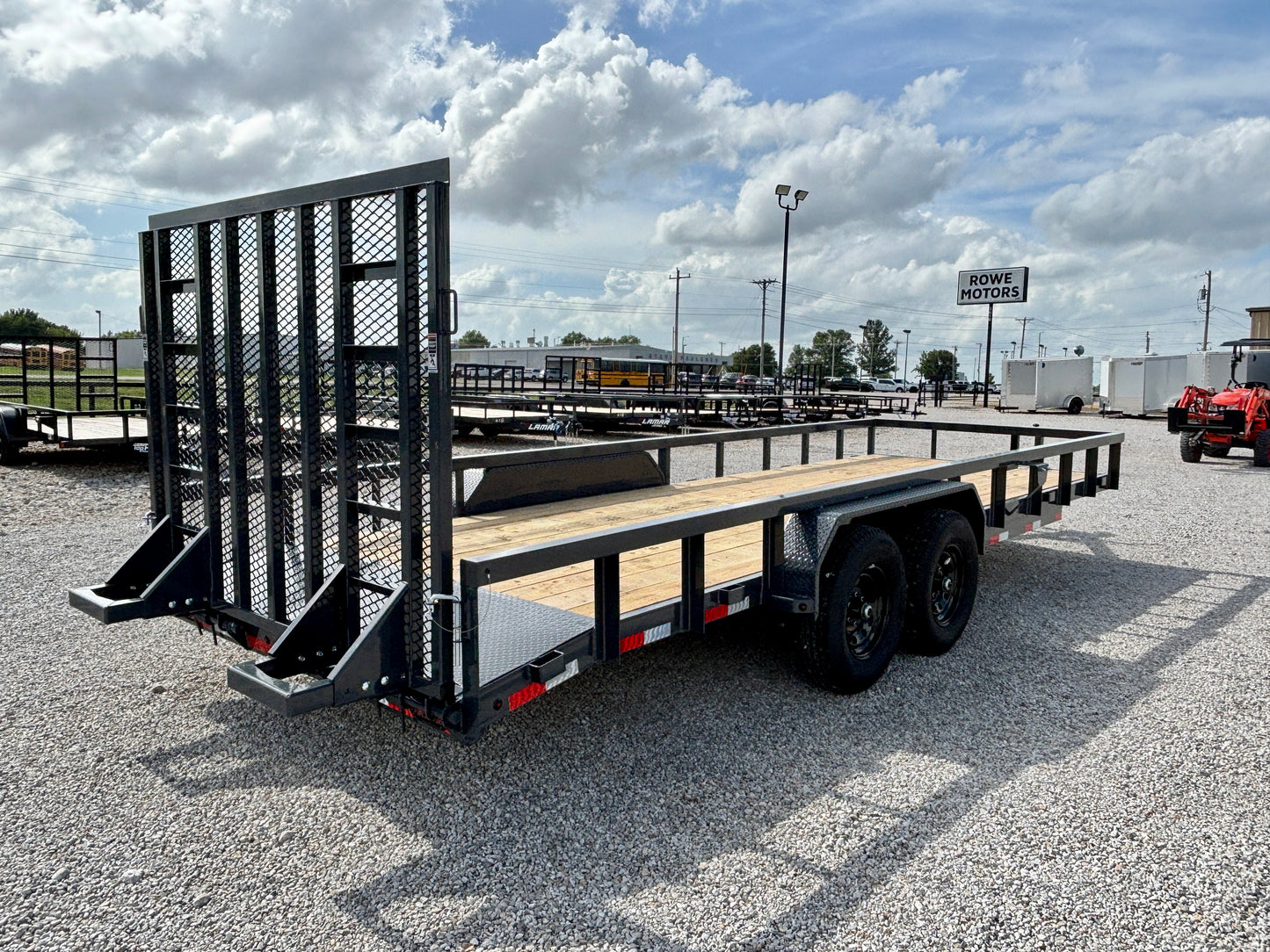 2027 Lamar 83" x 22' 10K Utility Trailer *Tube Top*