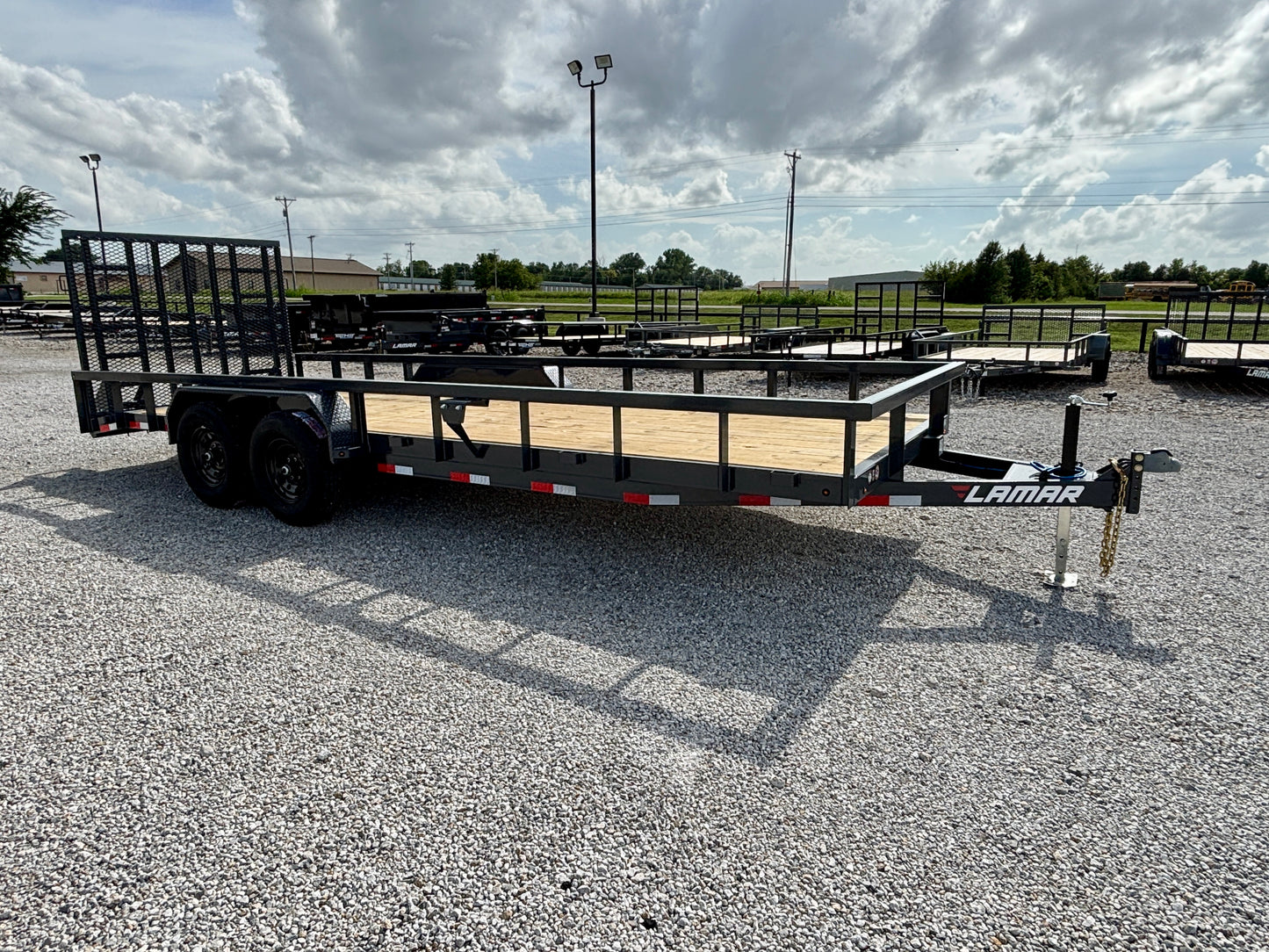 2027 Lamar 83" x 22' 10K Utility Trailer *Tube Top*