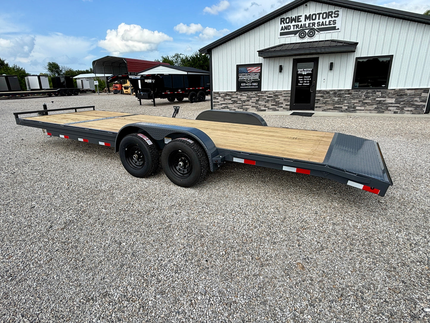 2027 Lamar 24' 10K SXS Hauler / Car Trailer