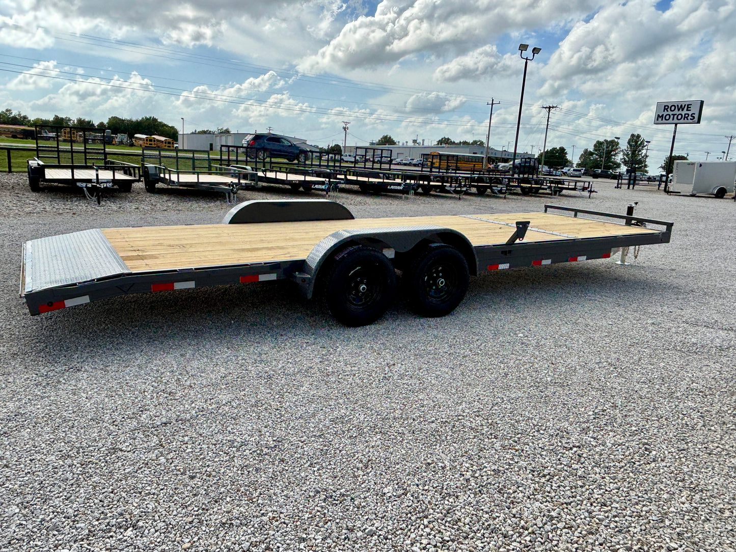 2027 Lamar 24' 10K SXS Hauler / Car Trailer