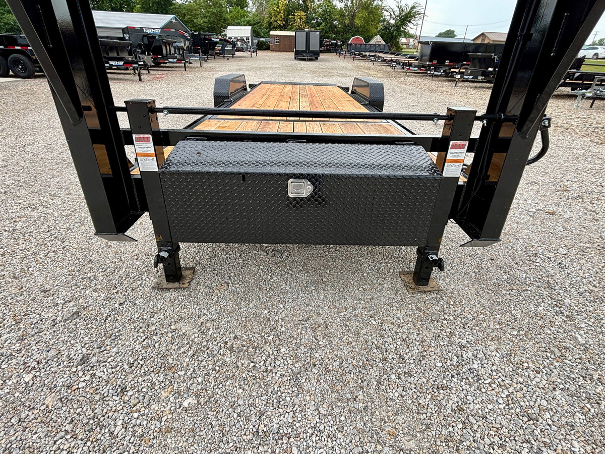 2026 Top Hat 24' 16K Gooseneck Tilt Trailer