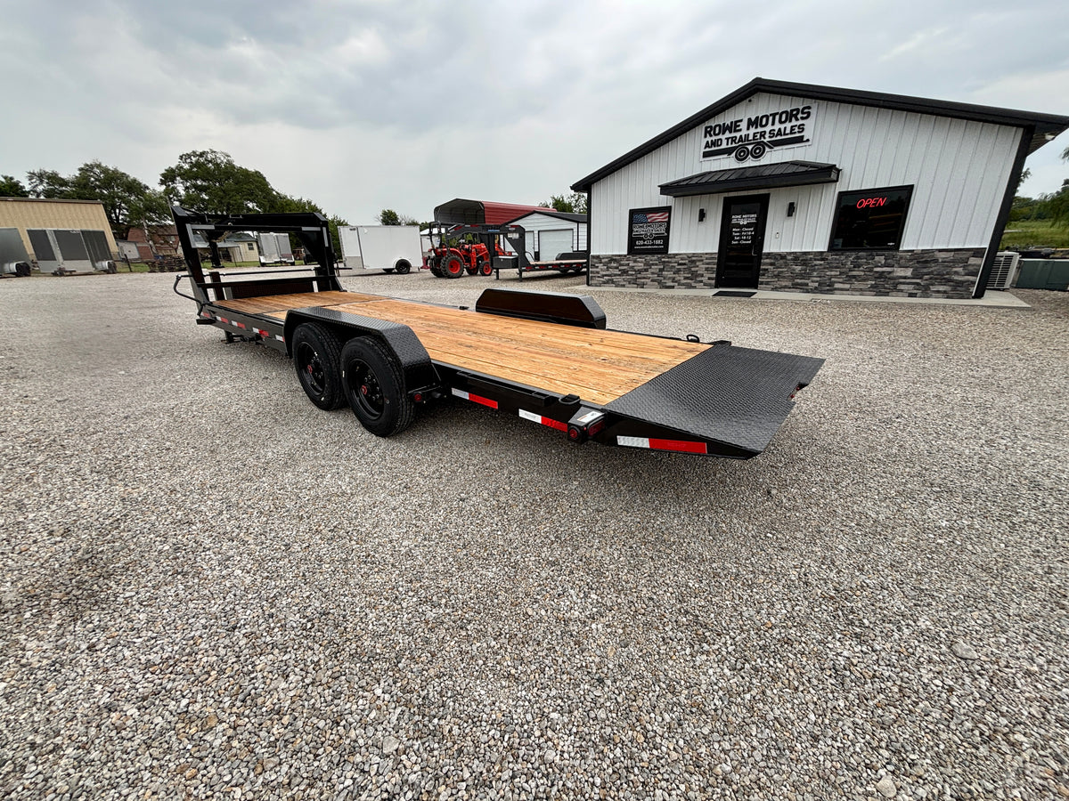 2026 Top Hat 24' 16K Gooseneck Tilt Trailer