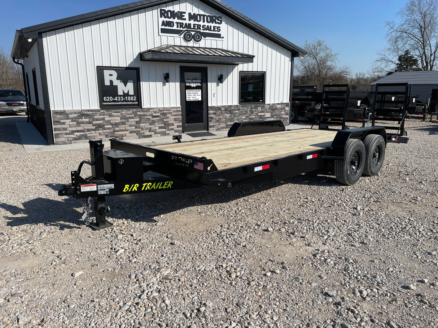 2025 B/R Trailer 22' 16K Equipment Trailer
