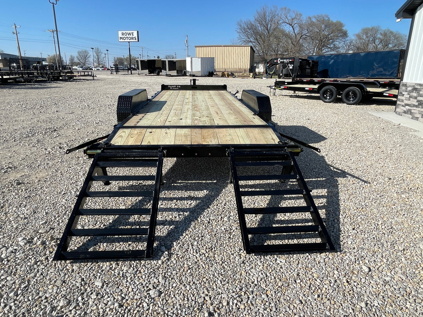 2024 B/R Trailer 20' 16K Equipment Trailer