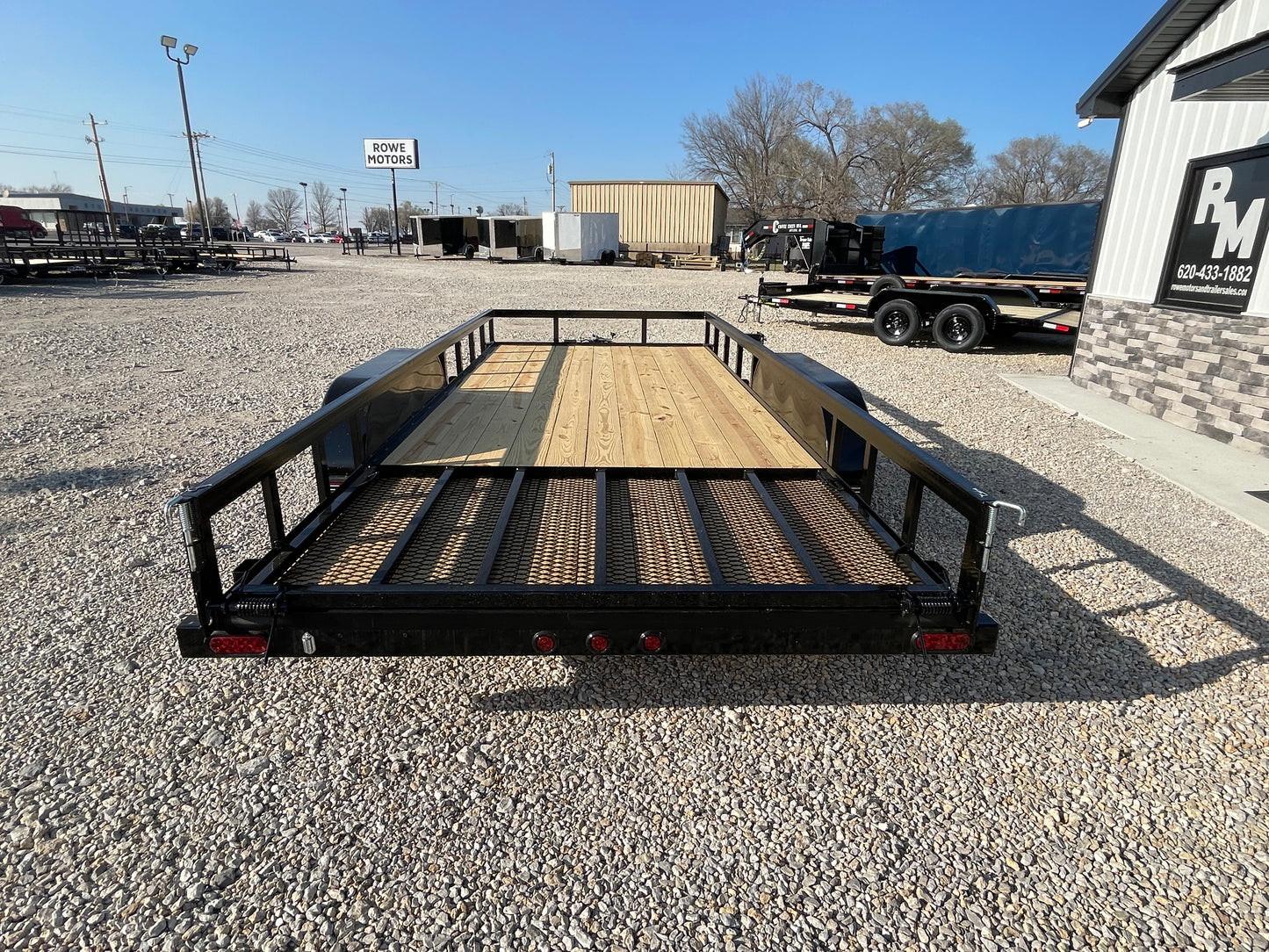 2024 Coffee Creek 83" x 18' 7K Utility Trailer