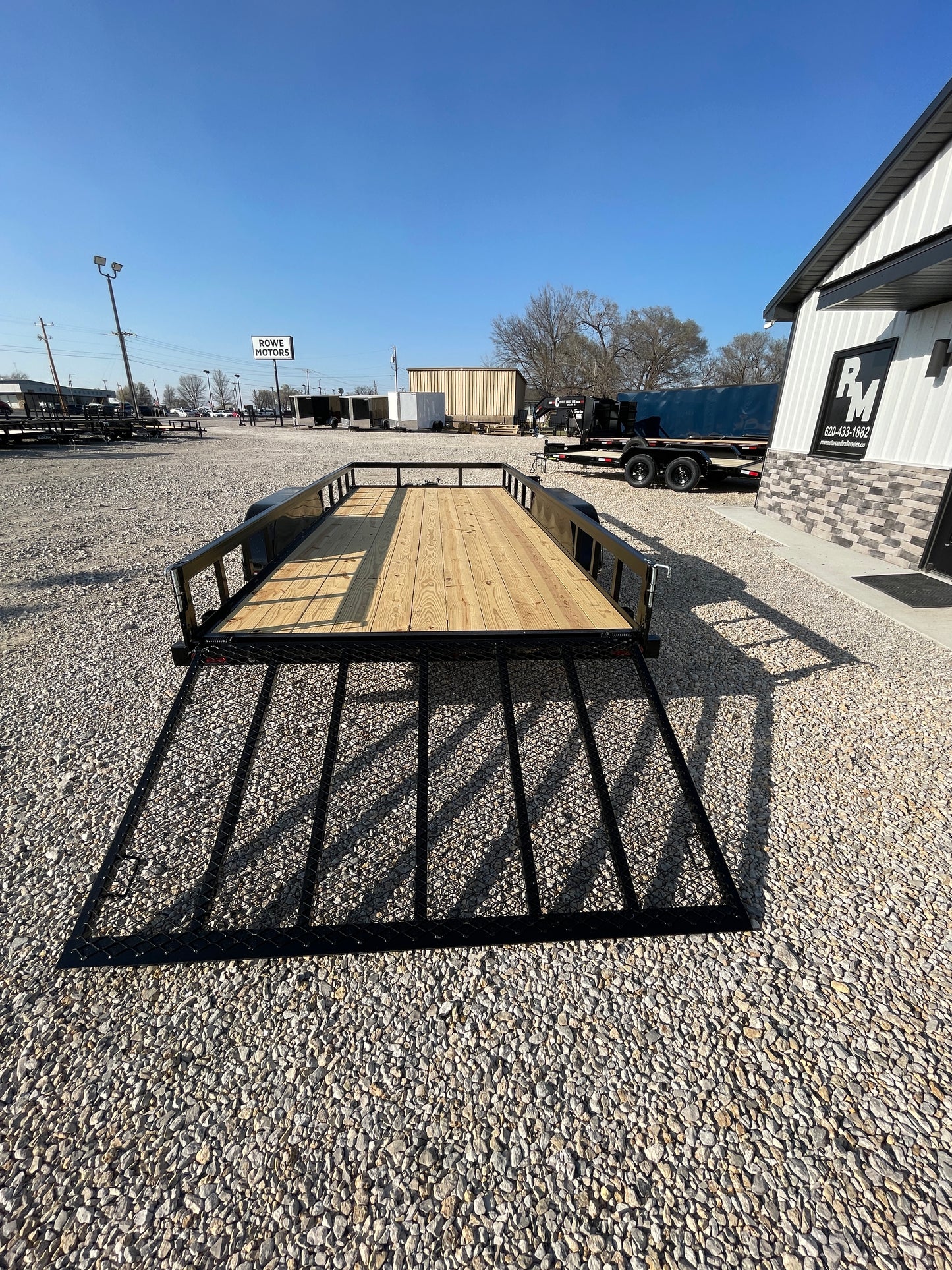 2024 Coffee Creek 83" x 18' 7K Utility Trailer