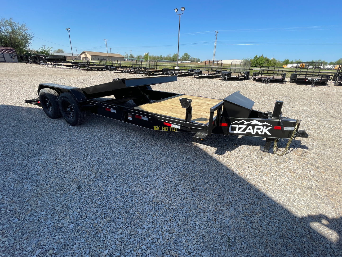 2025 Ozark 22' 16K HD Tilt Trailer