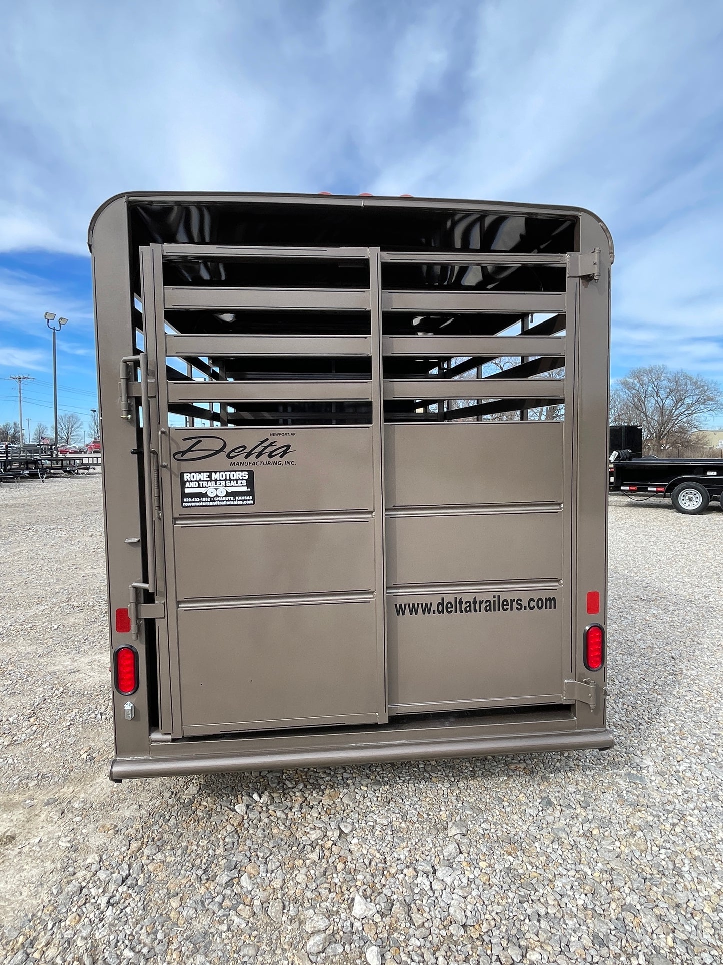 2027 Delta 16' 500 ES Stock Trailer